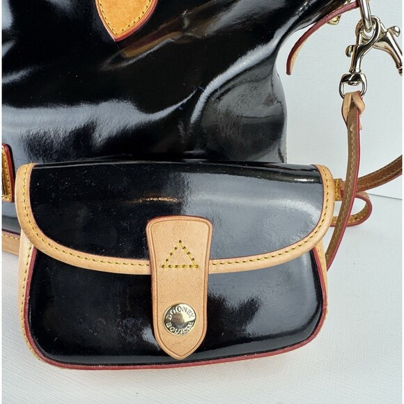 Dooney & Bourke Black and Tan Women's Bag Set - Picture 3 of 16